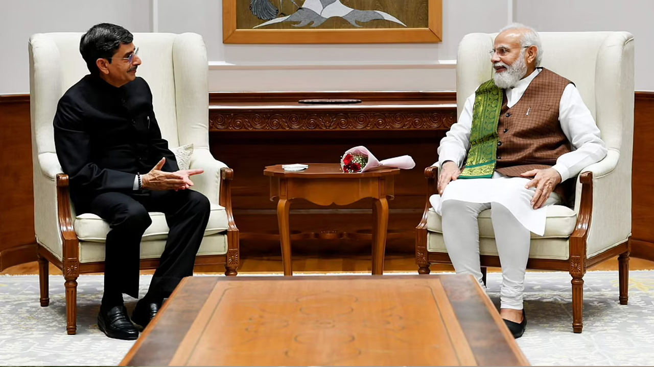 Governor-R.N.-Ravi-meets-PM-Modi