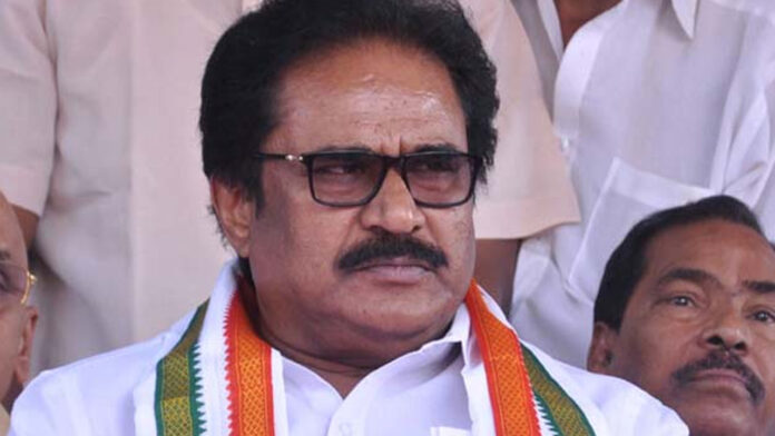 Congress-MP-Thirunavukkarasar
