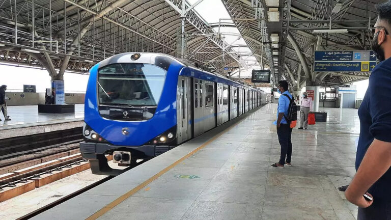 மெட்ரோ ரயில் பயணிகள் கவனத்திற்கு…நிறுவனம் வெளியிட்டுள்ள முக்கிய அப்டேட்