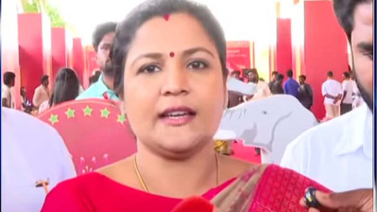 பாஜகவில் இருந்து விலகிய ரஞ்சனா நாச்சியார் தவெக வில் இணைந்தார்