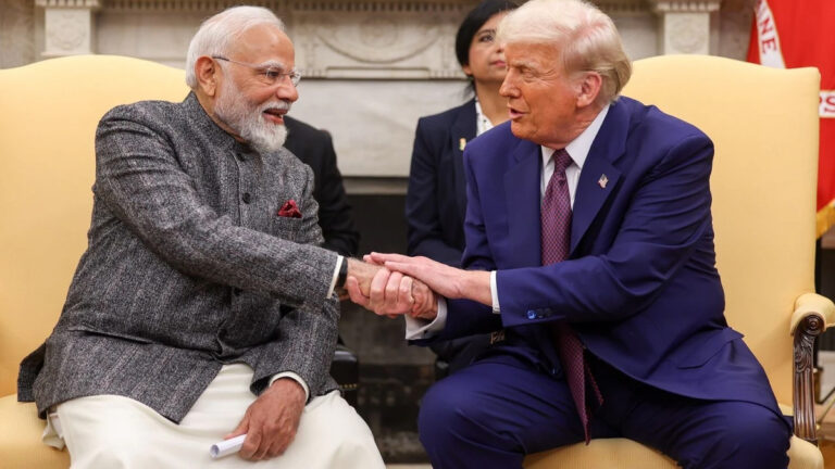 80 நாடுகளில் ‘America’ ராணுவ தளங்கள் ‘India’ மட்டும் எப்படி தப்பித்தது?