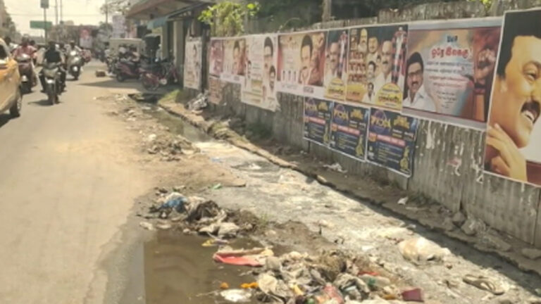 ஆரணியில் நெடுஞ்சாலையில் ஓடும் கழிவு நீரால் வாகன ஓட்டிகள் அவதி