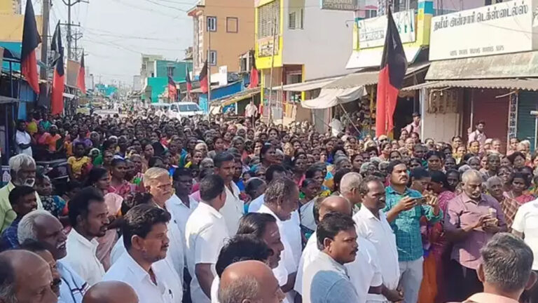 மத்திய அரசை கண்டித்து தமிழகம் முழுவதும் திமுக போராட்டம்