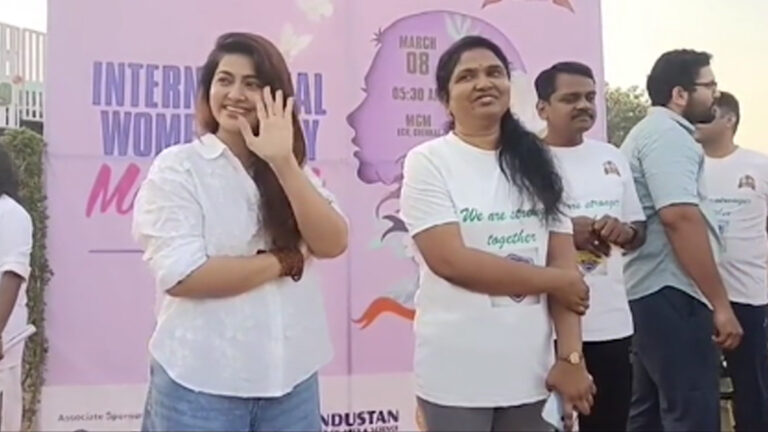 சென்னை, ஈசிஆரில் நடைபெற்ற மாரத்தான் போட்டி : நடிகை சினேகா துவக்கி வைத்தார்