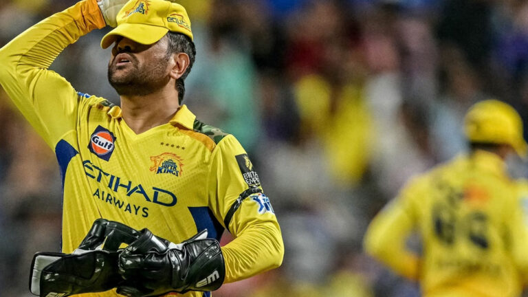 ‘இந்த’ 3 வீரர்களும் CSKவ குழி தோண்டி ‘பொதைச்சிட்டாங்க’