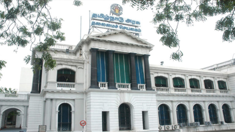 இனிமேல் அரசு ஊழியர்கள் இப்படி லீவு எடுத்தால் நடவடிக்கை – அதிரடி முடிவு