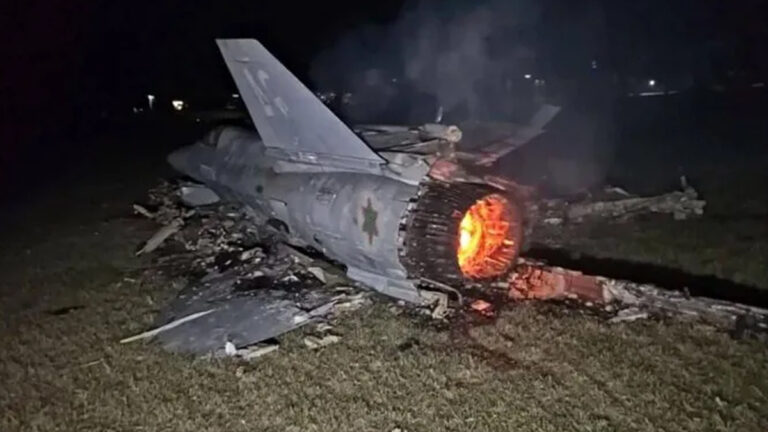 உச்சக்கட்டத்தை அடைந்த போர்! F-35 விமானத்தை சுட்டு வீழ்த்தியதா ஈரான்? பின்வாங்கும் அமெரிக்கா?